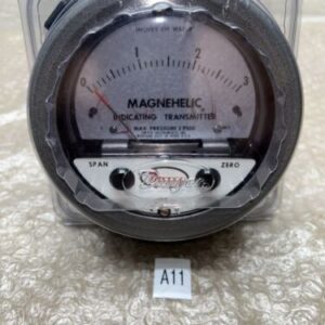 DWYER INSTRUMENTS 605-3 Dwyer Magnehelic Pressure Transmitter,+Warranty - Image 1