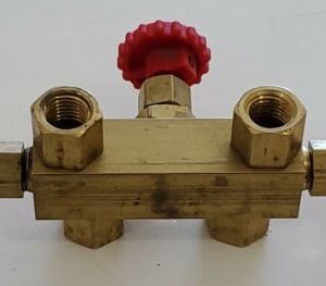 *NEW IN BOX* Dwyer Instruments A-309 3-Way Manifold Valve + Warranty! - Image 7