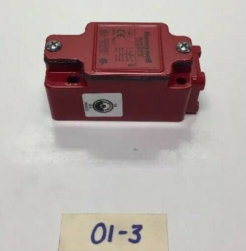 Honeywell Micro Switch GSAA44A1B *Fast Shipping* Warranty! Main Image