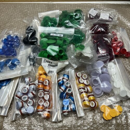 Large Lot of New various IDEC Buttons & Caps See Photos + Warranty Main Image