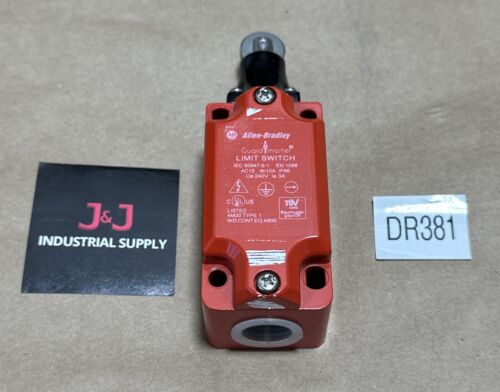 NEW NO BOX- Allen Bradley 440P-MRPB22E Guardmaster Limit Switch 240V 3A WARRANTY Main Image
