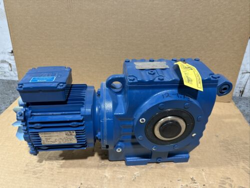 New SEW Eurodrive Motor And Gear Reducer Type SA77/TDRE90M4/DH Warranty 🇺🇸 Main Image