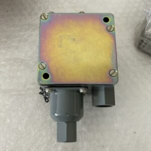 NEW ALLEN BRADLEY 836T-T252J /A PRESSURE CONTROL 6-75PSI NNB + WARRANTY - Image 5