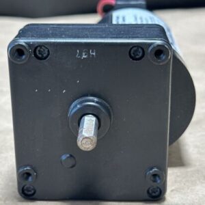 NEW NO BOX- Dayton Permanent Magnet DC Motor 4Z536A 90v 161:1 Ratio 1/30Hp 21F/L - Image 3