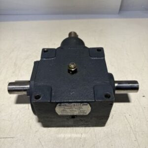 PREOWNED - Hub City 0220-00901-165 Bevel Speed Reducer Model 165 1:1 Style AB - Image 1
