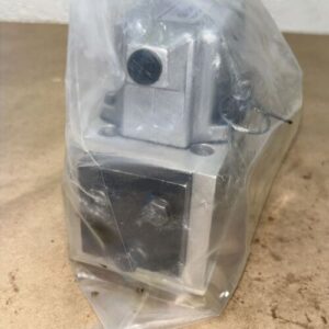 MOOG D631-266C NNB Or Factory Packaging In Sealed Bags Fast Shipping! + Warranty - Image 3