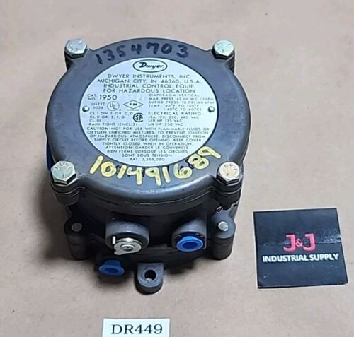 *NEW SURPLUS* Dwyer 1950-00-2F Differential Pressure Switch 480Vac + Warranty! Main Image