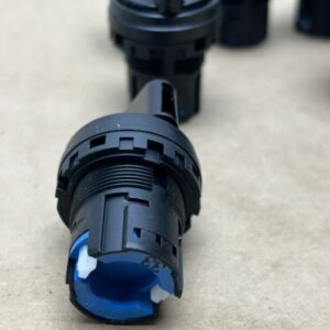 (8) IDEC HW1S-33T FAST SHIPPING!+ WARRANTY - Image 3