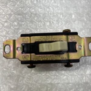 ** Hubbell &Leviton Preowned Lot of 6 Toggle Light Switches 120-277 VAC 20A # - Image 2
