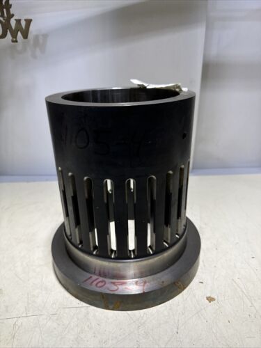 *NEW* Metso Spring Bearing Sleeve For PFA500 Feeder 2-9593995-01 Main Image