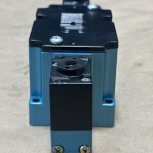 NEW OPEN BOX- Mac Valves 6334D-000-PM-111DA Solenoid Operated Valve || WARRANTY! - Image 9