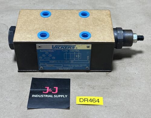 NEW NO BOX- Vickers DGMFN-5-Y-A2W-30 Hydraulic Flow Control Valve 868883 🇺🇸 Main Image