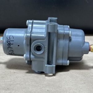 NEW- Emerson Fisher FS-67CFR-600 Pressure Regulator 250PSI Max, 0-60PSI Range - Image 5