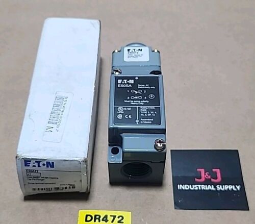 *NEW* Eaton E50AT2 Limit Switch NEMA Housing Top Pin Plunger E50SA + Warranty! Main Image