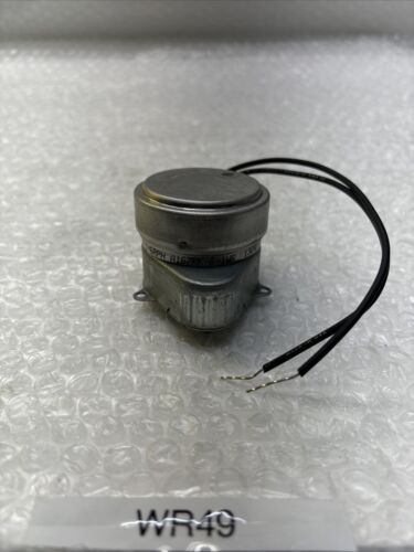 **PREOWNED SYNCHRON A167RK-6-1WR MOTOR 610 110VV 60HZ 3W 1/6 RPH# Main Image