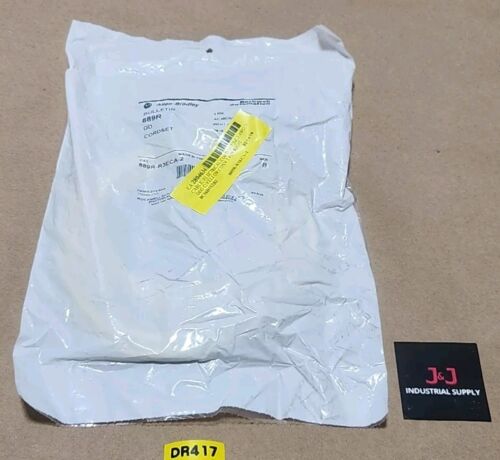 *FACTORY SEALED* Allen-Bradley 889R-R3ECA-2 /B QD Cordset 3-Pin 2M + Warranty! Main Image