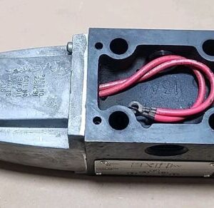 *PREOWNED* Vickers Sperry 281291 Pilot Solenoid Valve 316011 115V + Warranty! - Image 3