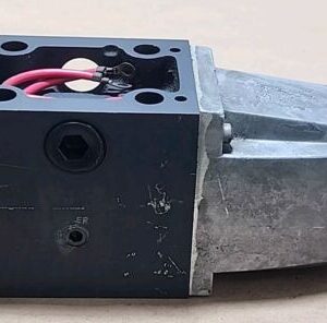 *PREOWNED* Vickers Sperry 281291 Pilot Solenoid Valve 316011 115V + Warranty! - Image 7