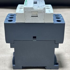 NEW SURPLUS - Schneider Electric LC1DT25BD Motor Contactor 690V 25A || WARRANTY! - Image 3