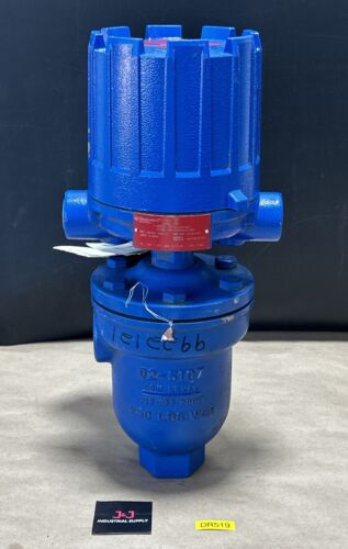 NEW SURPLUS- Magnetrol C24-1B10-3KP Float Switch 120VAC, 13A, 400PSIG @ 100°F Main Image