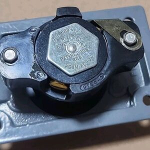*NEW* Thomas Betts 3753 Russellstoll Receptacle 30A/250V 20A/600Vac + Warranty! - Image 7