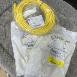 ALLEN BRADLEY LARGE ASSORTED LOT OF NEW PRODUCTS SEE PHOTOS For P/N's - Image 2