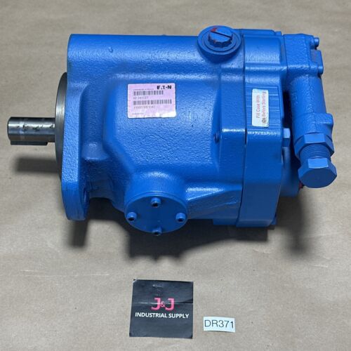 NEW SURPLUS- Vickers Eaton 02-341727 Hydraulic Axial Piston Pump PVB15-RSY 🇺🇸 Main Image
