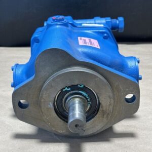 NEW SURPLUS- Vickers Eaton 02-341727 Hydraulic Axial Piston Pump PVB15-RSY 🇺🇸 - Image 3