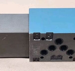 *PREOWNED* Bosch 0-811-404-061 Directional Control Valve 315Bar + Warranty! - Image 8