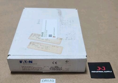 *FACTORY SEALED* Eaton E58-30TD250-HL Photoelectric Sensor 10-30Vdc + Warranty! Main Image