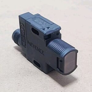 *NEW SURPLUS* Keyence PZ-G61CB Photoelectric Sensor 10-30Vdc 100mA + Warranty! - Image 4