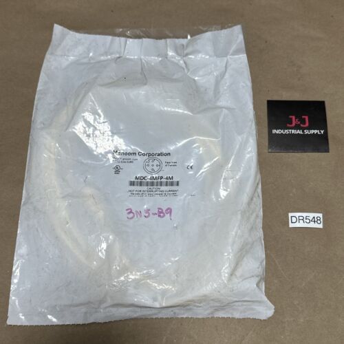 NEW- Mencom MDC-4MFP-4M Male Straight/Female Straight 4M Micro DC || WARRANTY! Main Image