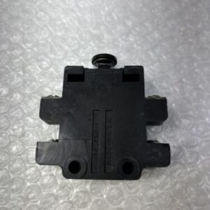 **GENERAL ELECTRIC I36C2511-1 AUXILIARY CONTACT BLOCK PREOWNED FAST SHIPPING # - Image 3