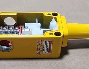 *NEW* Allen-Bradley 440E-L13133 /E Emergency Stop Device Lifeline 4 + Warranty! - Image 5