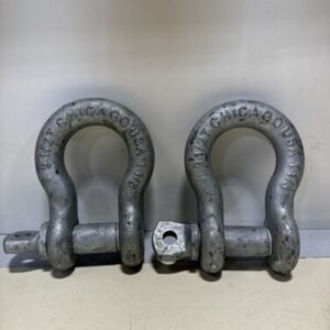 *NEW* Chicago 9-1/2 Ton Galvanized Steel 1-1/8" Shackle Clevis 9.5 (Qty Of 2) - Image 2