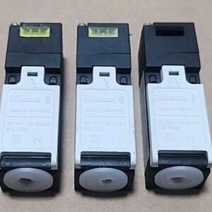 *PREOWNED* [3] Moeller AT0-11-1-ZB Safety Interlock Switch & [1] Key + Warranty! - Image 2