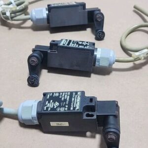 *PREOWNED* [3] Schmersal ZV1H 236-11z-U180 Limit Switches 500V 6kV + Warranty! - Image 5