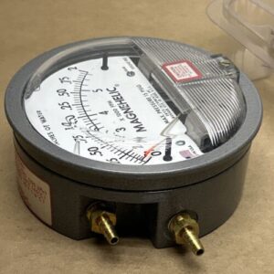 DWYER MAGNEHELIC 102031-00 NEW IN CLAMSHELL FAST SHIPPING + WARRANTY - Image 4