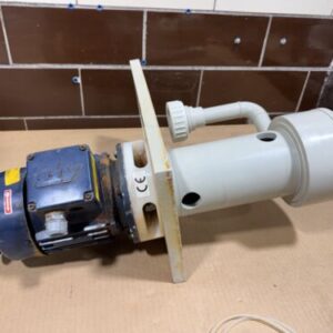Stubbe ETLB25-125 Vertical Submersible Pump PP/EPDM 0.44kW 380-480/220-280V - Image 6