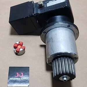 *PREOWNED* Wittmann Robot R800013557 Right Angle Gearbox S33-F1 + Warranty! - Image 1