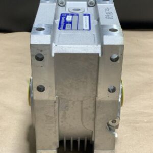 NEW NO BOX- Bonfiglioli Gear Reducer WR63U240P63B5V5 240:1 1800/7.5RPM WARRANTY! - Image 6