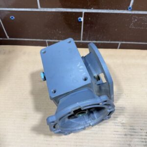 Boston Gear SF321V-10-G1 Gear Reducer 1750 RPM Series 300 Model 400 RY - Image 6