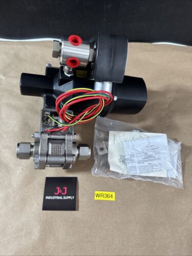New Swagelok Whitey 133 SR Actuator CF8M SS-63TS8-33CA388 Valve EF8320G201🇺🇸 Main Image