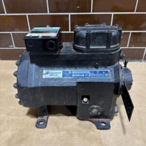 *NEW* Copeland Discus 2DD3-050E-TFD-800 5HP 460V 3PH Semi Hermetic Compressor - Image 1