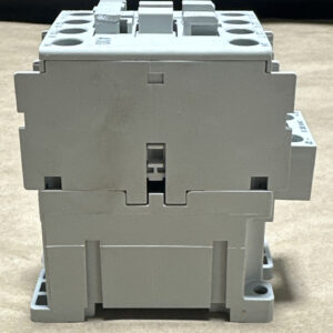 NEW NO BOX- Allen Bradley 100C09E*400 Ser A 690V 32A Contactor || WARRANTY! 🇺🇸 - Image 4