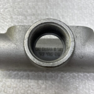 ** New Crouse-Hinds (1) TB57 1-1/2" Conduit (2) 1 1/2 T 57 +Warranty# - Image 4