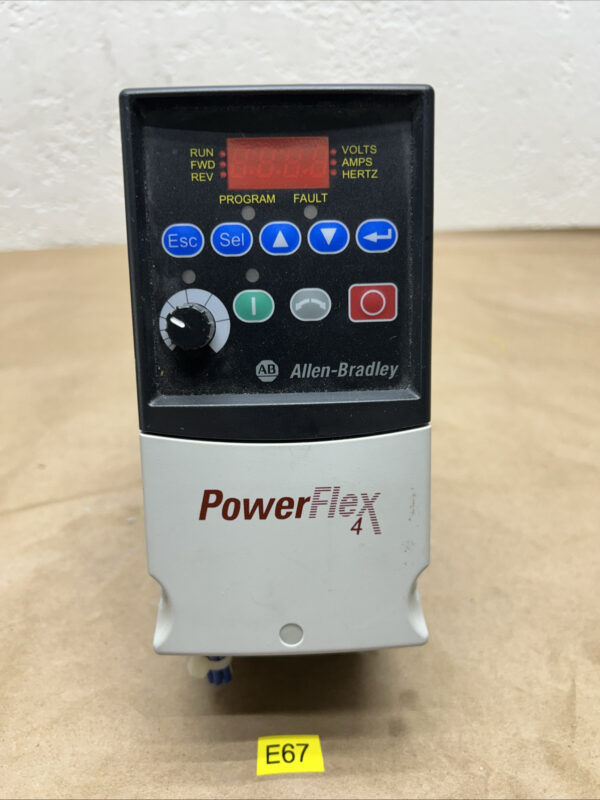 * Pre-Owned*Allen Bradley 22A-D4P0N104 Drive SerA Output Voltage 0-460 Main Image