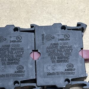 (6) MOELLER M22-K10 & (2) M22-K01 aux. contact blocks (8) Total NNB - Image 5