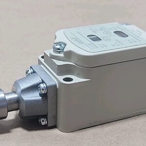 *NEW SURPLUS* Azbil 2LS-J6E Roller Limit Switch 240Vac 3A IP67 + Warranty! - Image 5