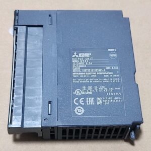 *NEW SURPLUS* Mitsubishi QY80 Digital Output Unit Module 12/24Vdc .5A + Warranty - Image 4